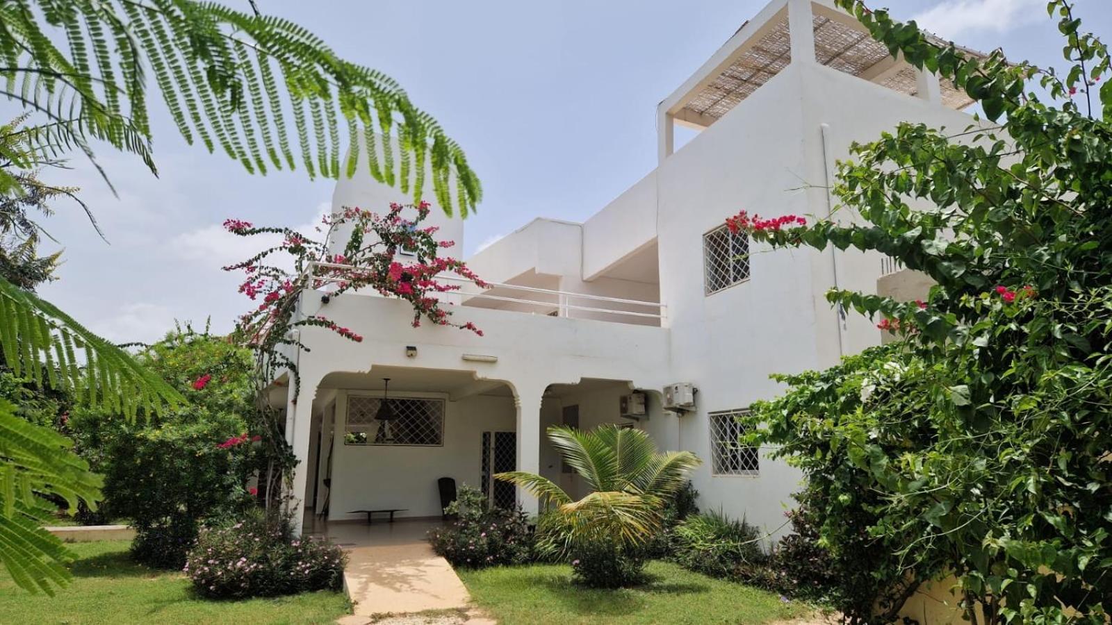 Villa Saraba Somone Bagian luar foto